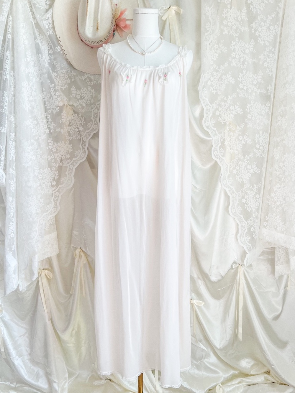 Vintage Twin Roses White Rosebud Nightgown Maxi Slip Dress